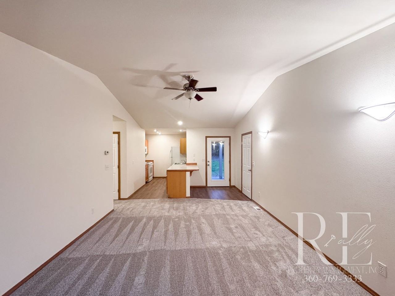 210 Poplar St #210 - Photo 2 of 15