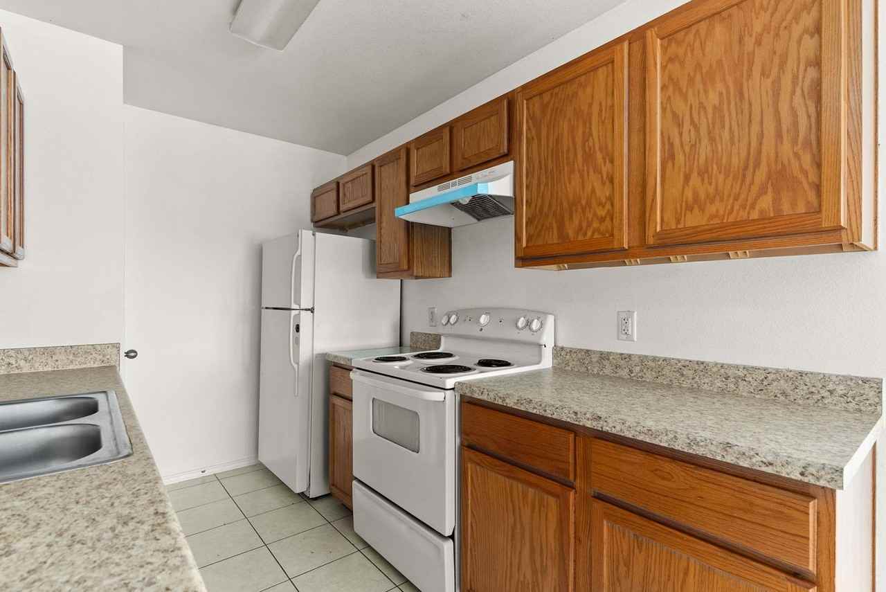 6211 Temora Loop - Photo 7 of 15