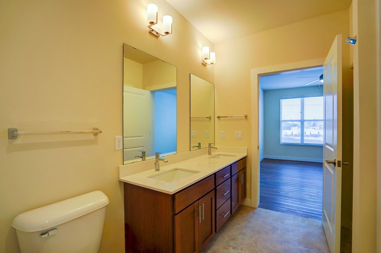 Stonewood - 1270 - Photo 3 of 40