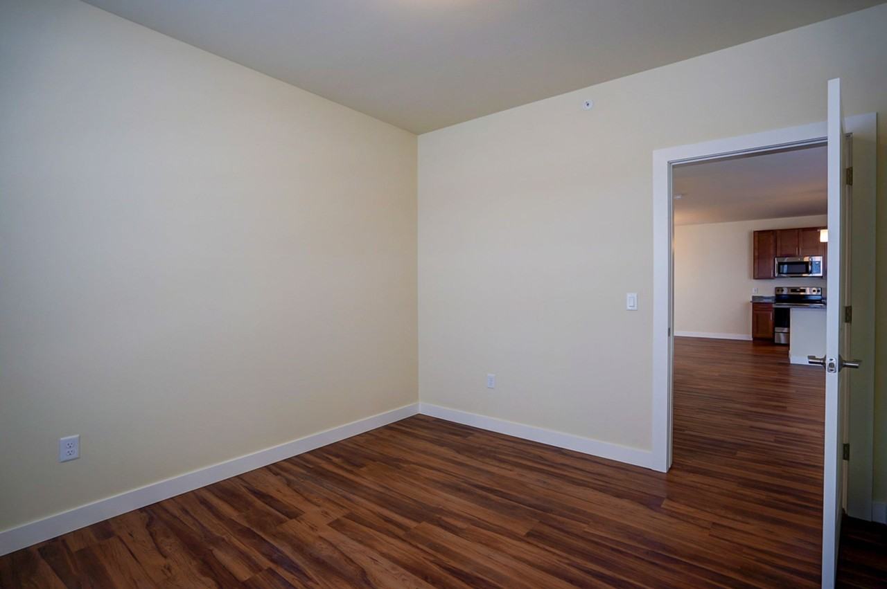 Stonewood - 1270 - Photo 6 of 40