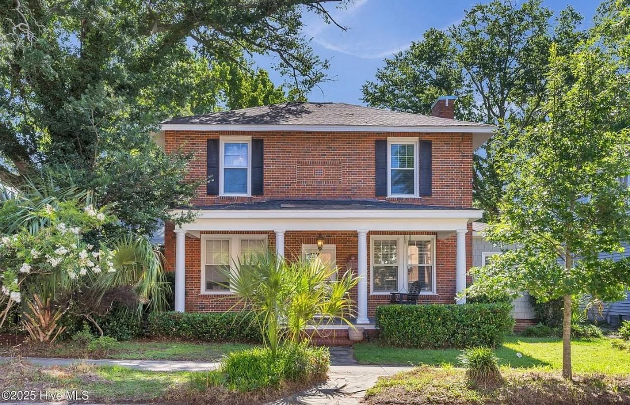 114 N 16th St - Photo 3 of 47