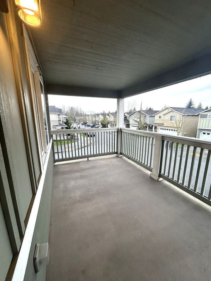 14635 47th Ave Ne - Photo 6 of 20