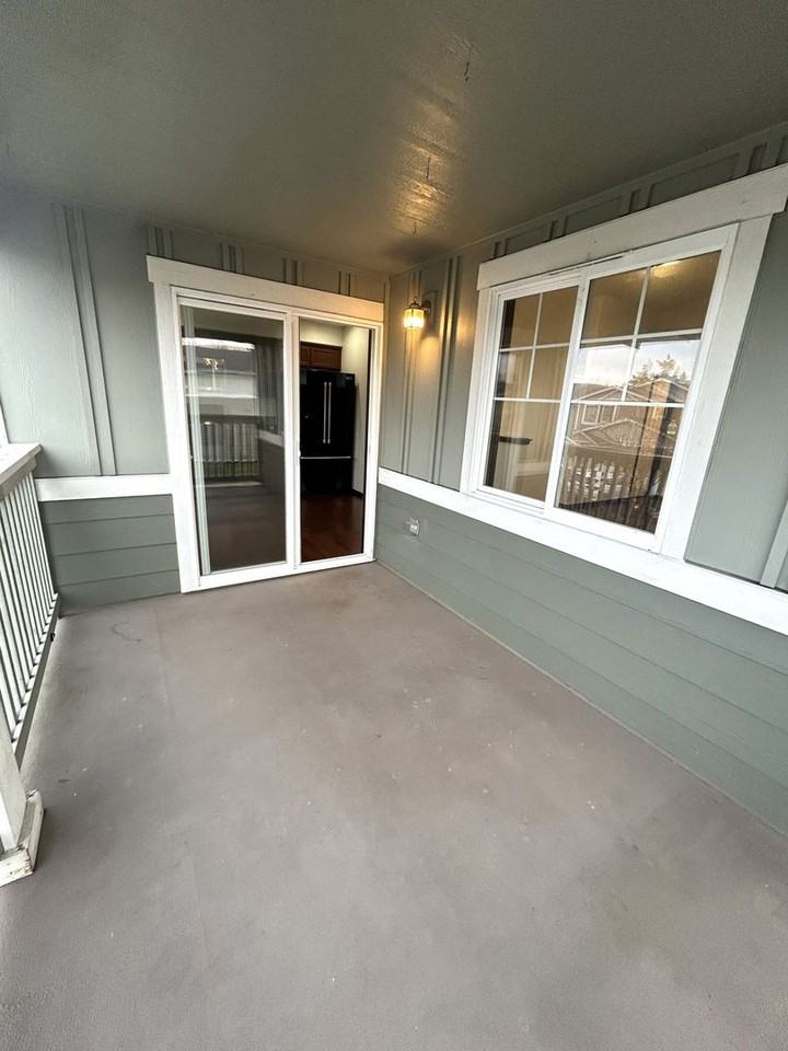 14635 47th Ave Ne - Photo 7 of 20