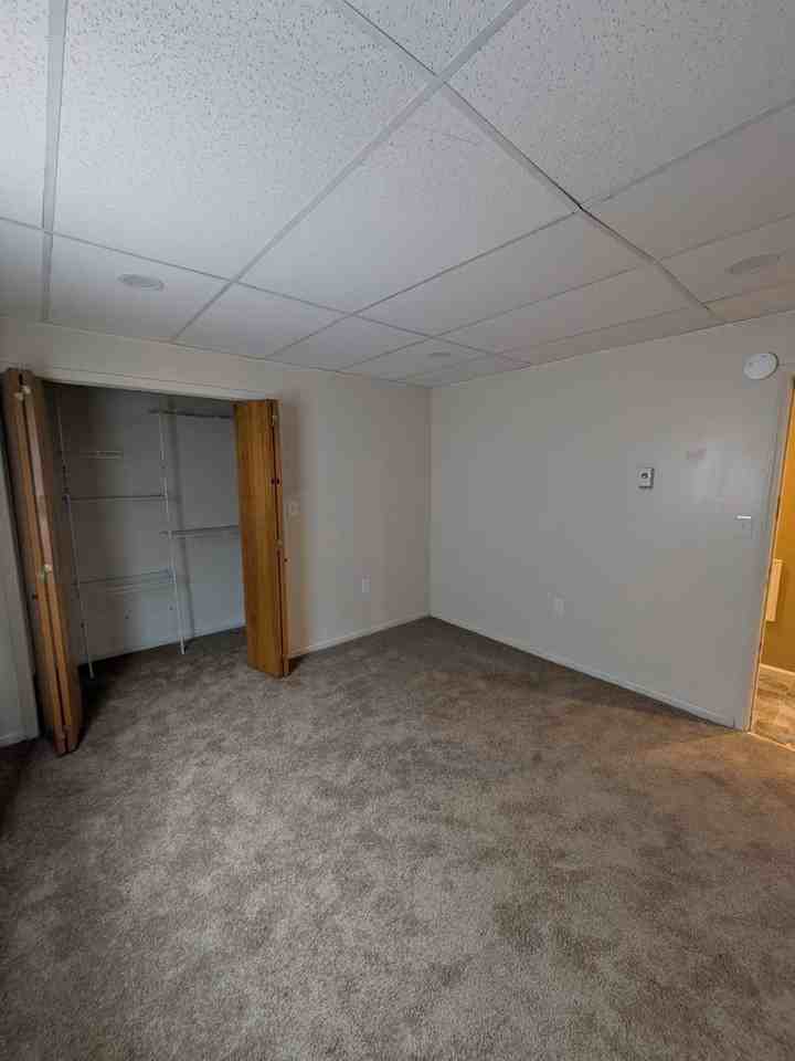 601 Dean St - Photo 7 of 17