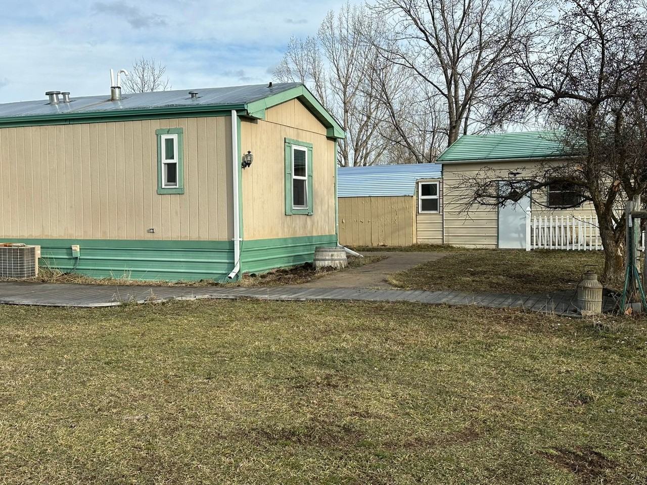 154 Antrim Way - Photo 5 of 38