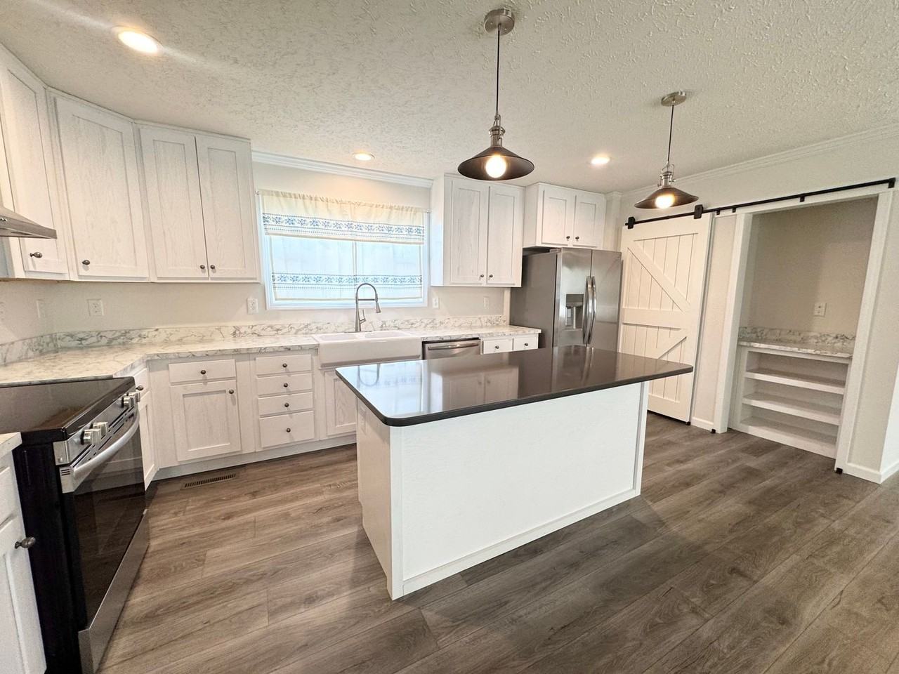 720 S Edenton Road St - Photo 3 of 19