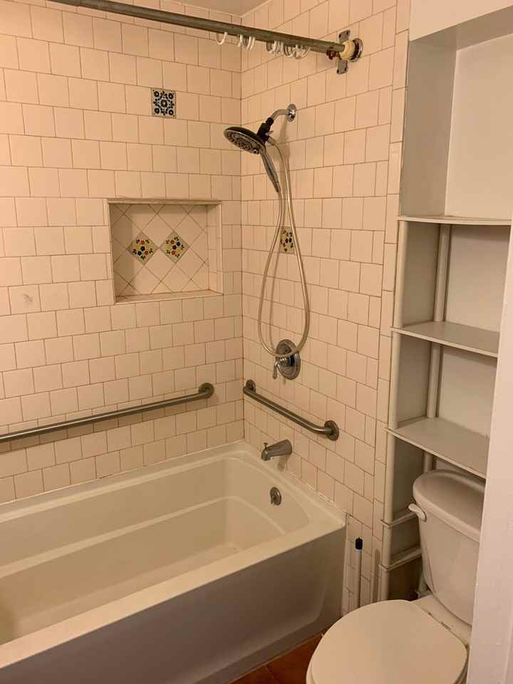 311 52nd St - Photo 3 of 10