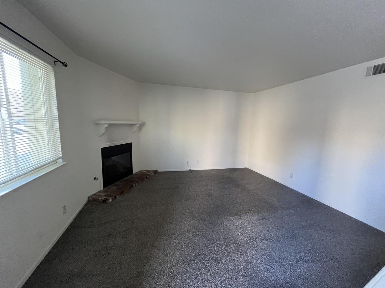 232 N Lemoore Ave #1 - Photo 2 of 7