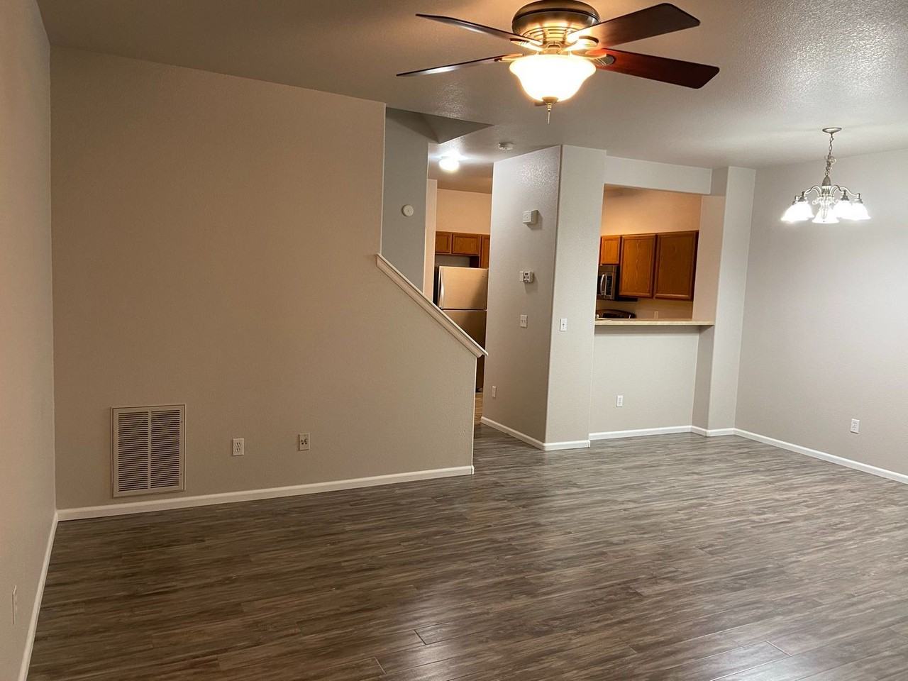 7560 Sandy Springs Pt - Photo 6 of 31