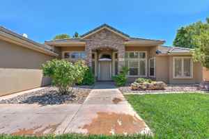 featured image of 1994 E Knolls Dr