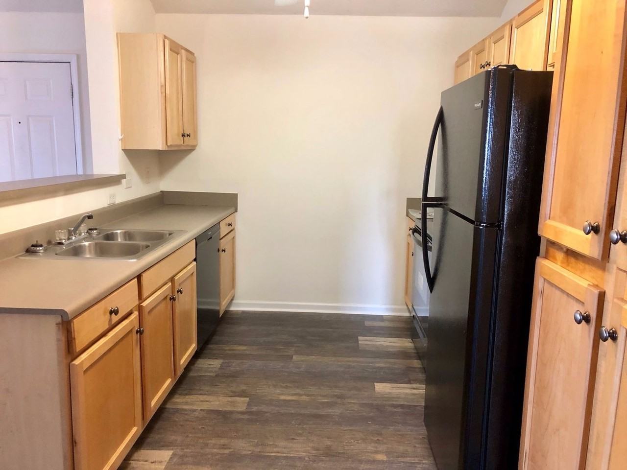 222 Harts Cove - Photo 5 of 30