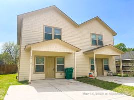 featured image of 9014 Everglade Dr #B