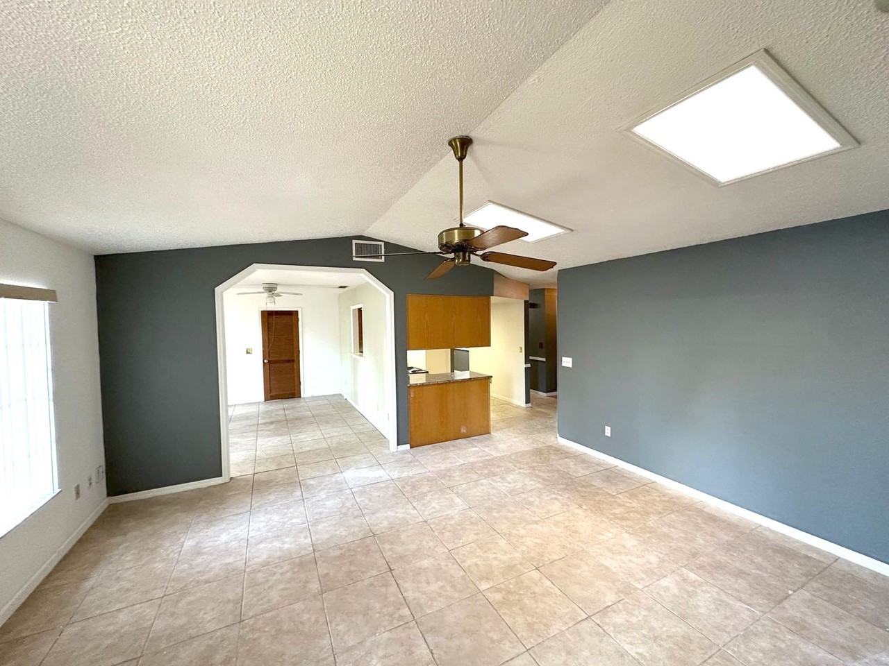 5061 Barnegat Point Rd - Photo 6 of 33