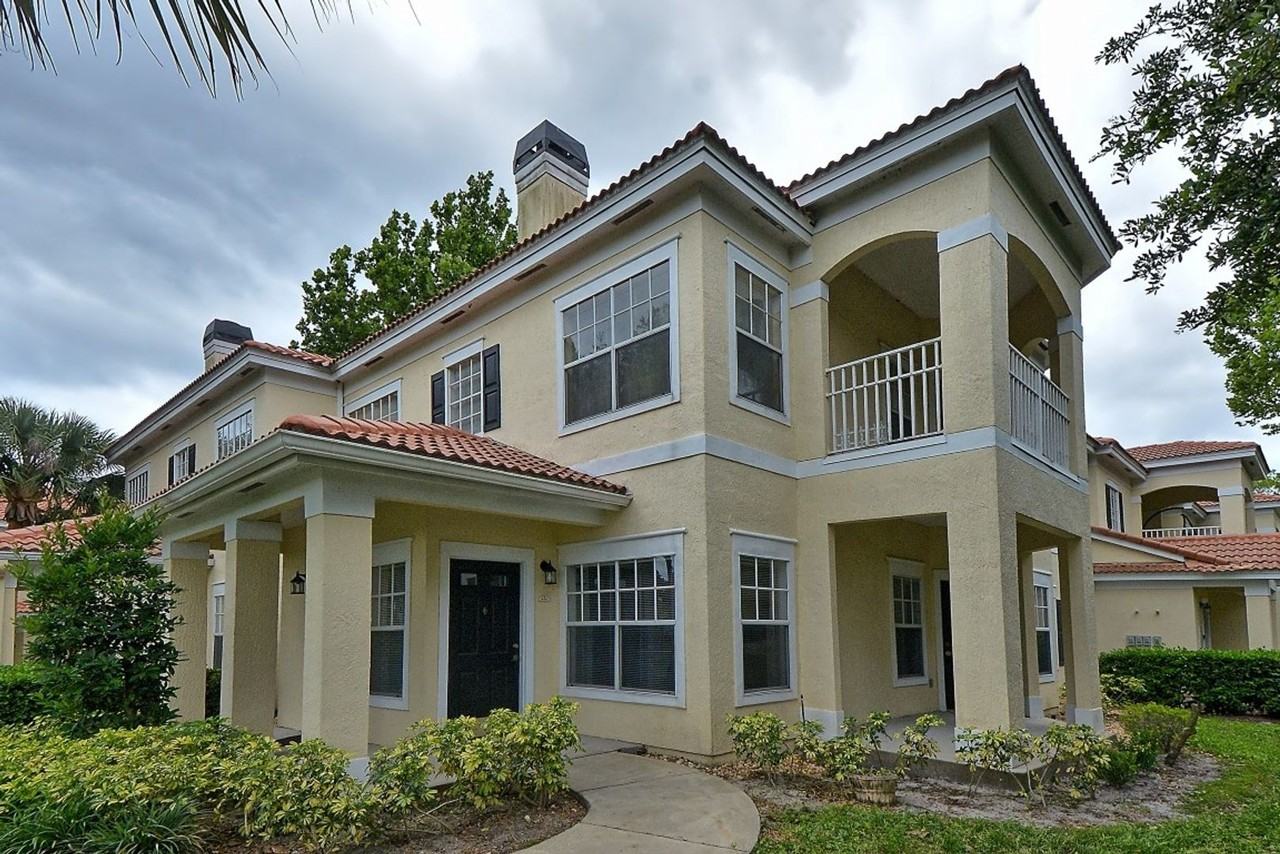 616 Arbor Lakes Cir - Photo 3 of 28