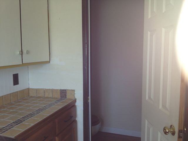 4719 Hickory Pl - Photo 3 of 8