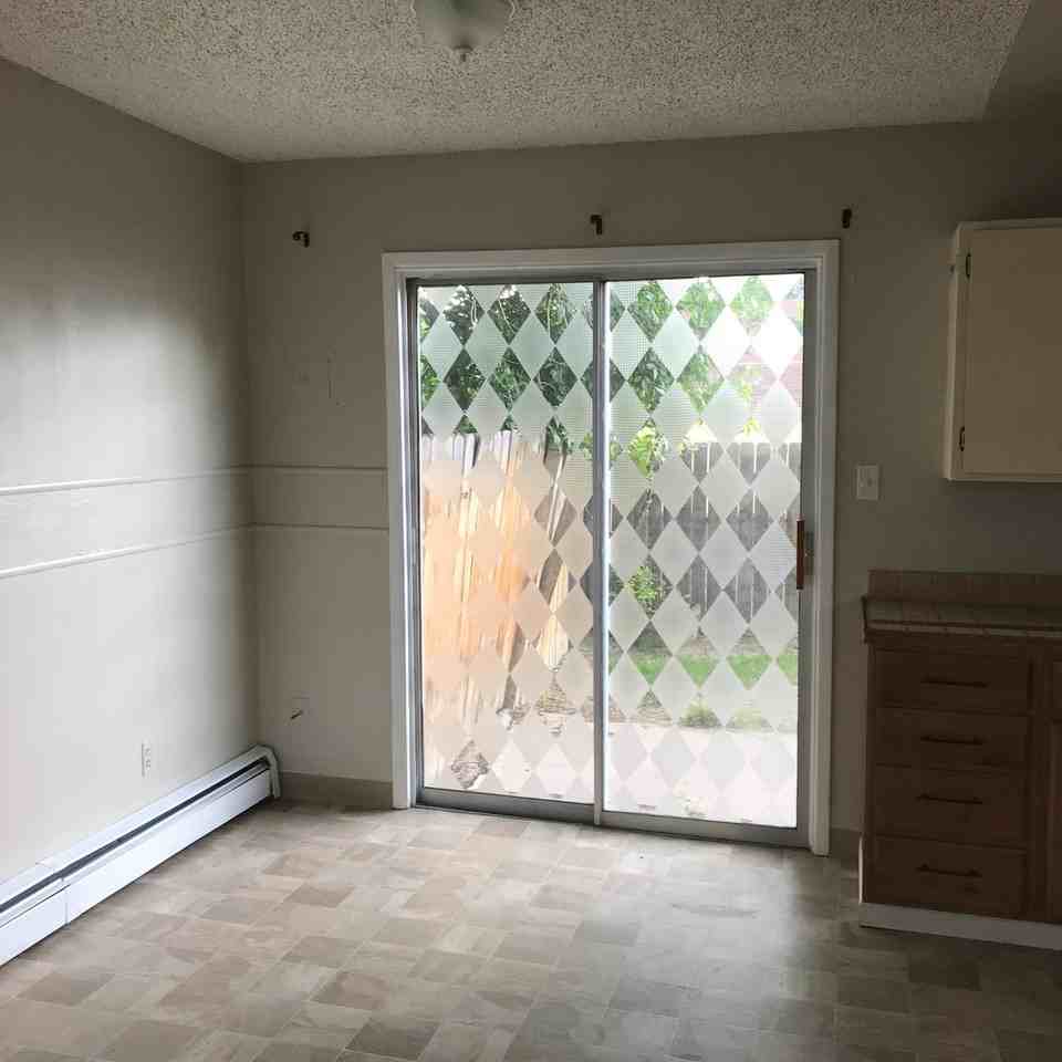 4719 Hickory Pl - Photo 6 of 8