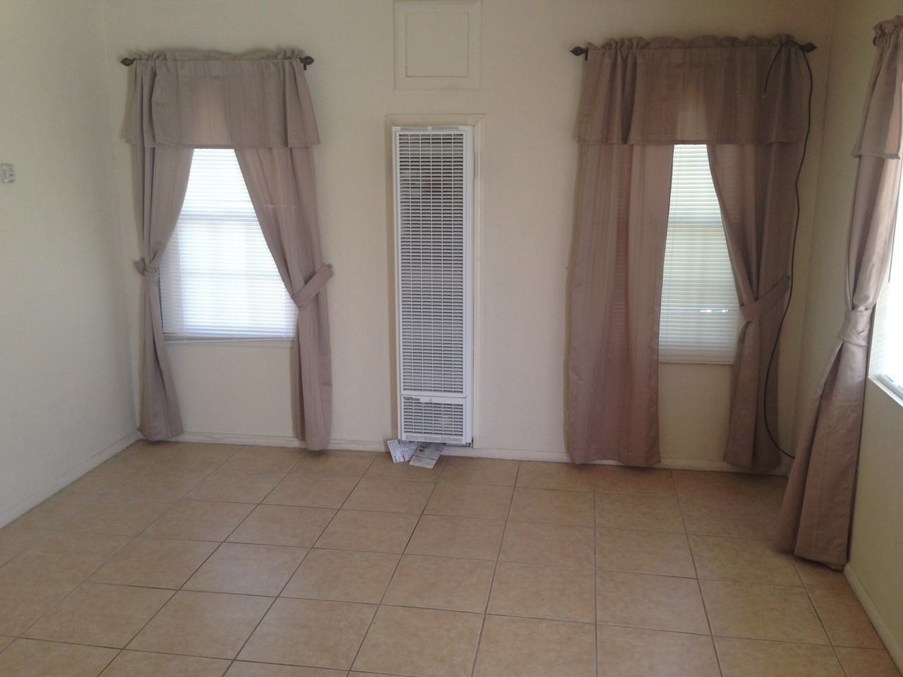 6567 Morongo Rd - Photo 5 of 9