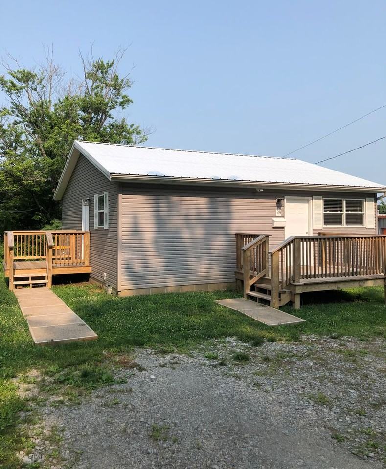 1023 N Jackson St - Photo 5 of 5