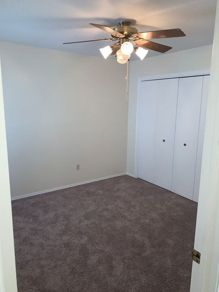 2230 Bird Island Dr - Photo 6 of 13