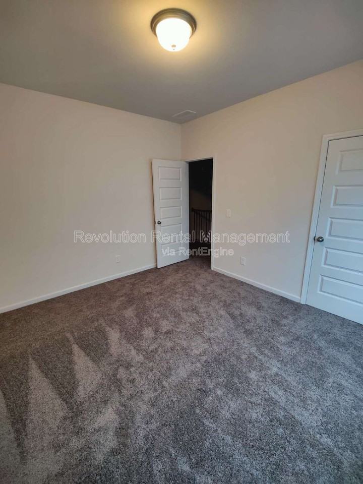 500 Ozark Ln Sw - Photo 5 of 17