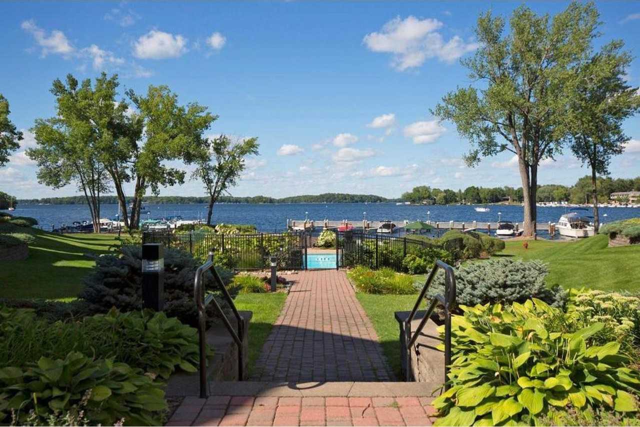 603 Lake St - Photo 5 of 14