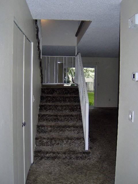 619 N Hayden Bay Dr - Photo 3 of 17