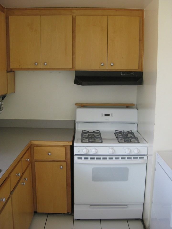 3105 Denton Ave - Photo 4 of 8