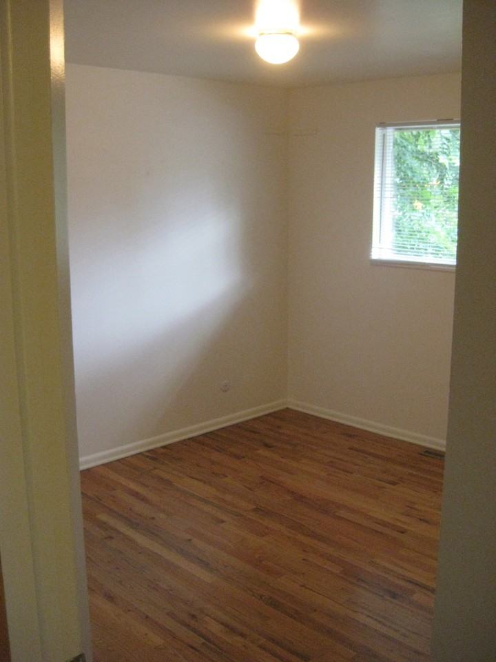 3105 Denton Ave - Photo 6 of 8