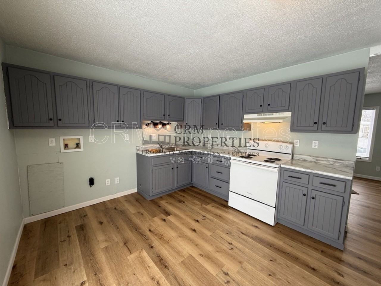 800 Maumee Dr - Photo 6 of 21