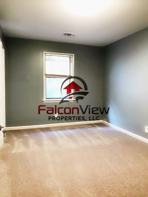 1027 Curran St Nw #1 - Photo 4 of 36