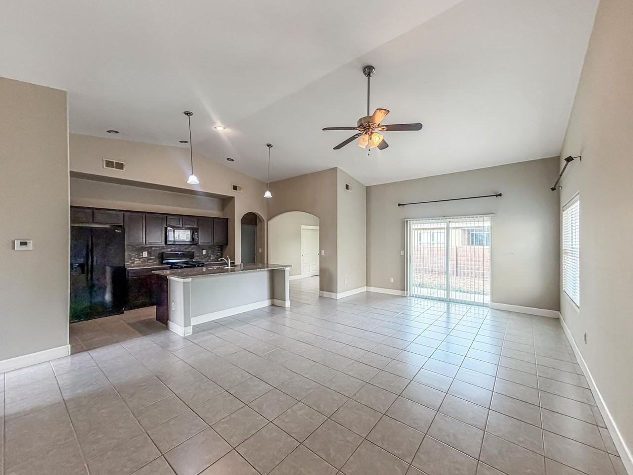 4820 W Steel Driver Rd - Photo 2 of 9