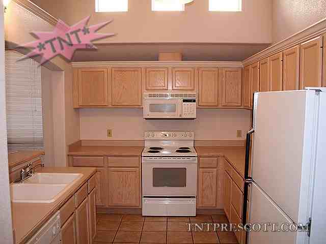 3538 Valencia Way - Photo 6 of 22