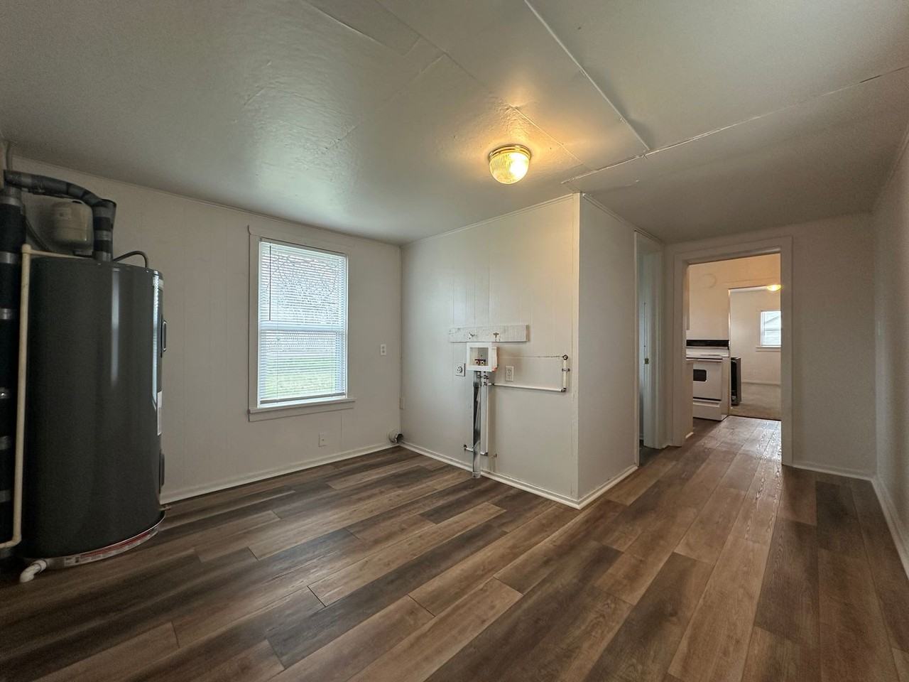 623 E Galveston St - Photo 7 of 12