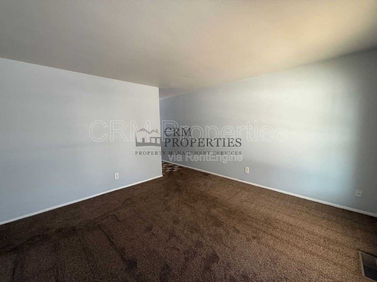 5801 Monona Dr - Photo 2 of 21