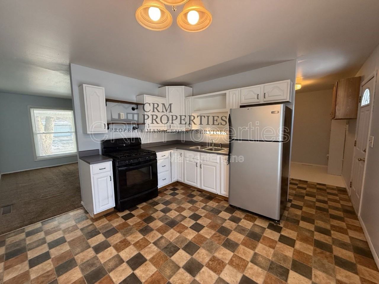 5801 Monona Dr - Photo 4 of 21