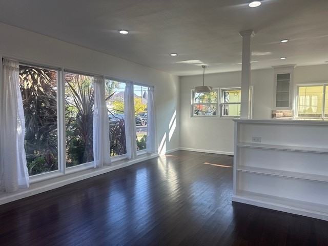 212 Haight Ave - Photo 4 of 24