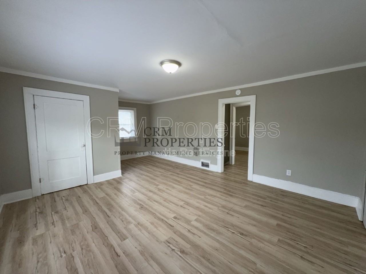 301 N Temple Ave - Photo 3 of 18