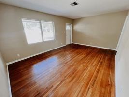 featured image of 318 Carey Pl