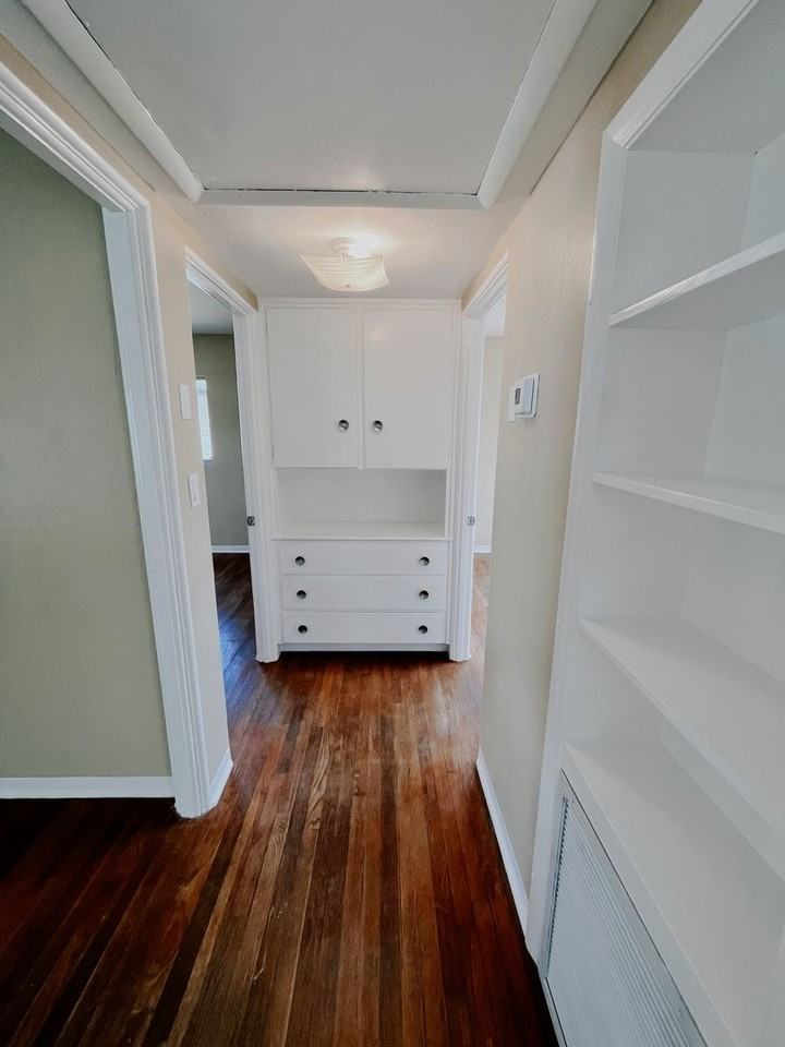 318 Carey Pl - Photo 7 of 18