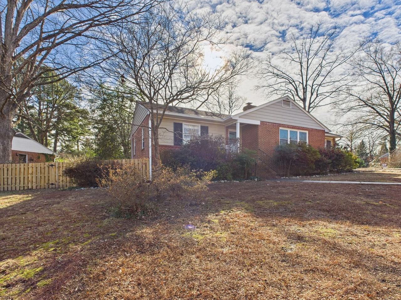 6955 Navaho Rd - Photo 4 of 28