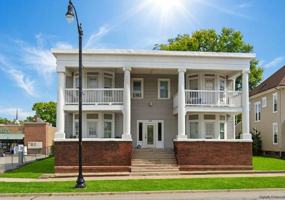 featured image of 312 S Washington St