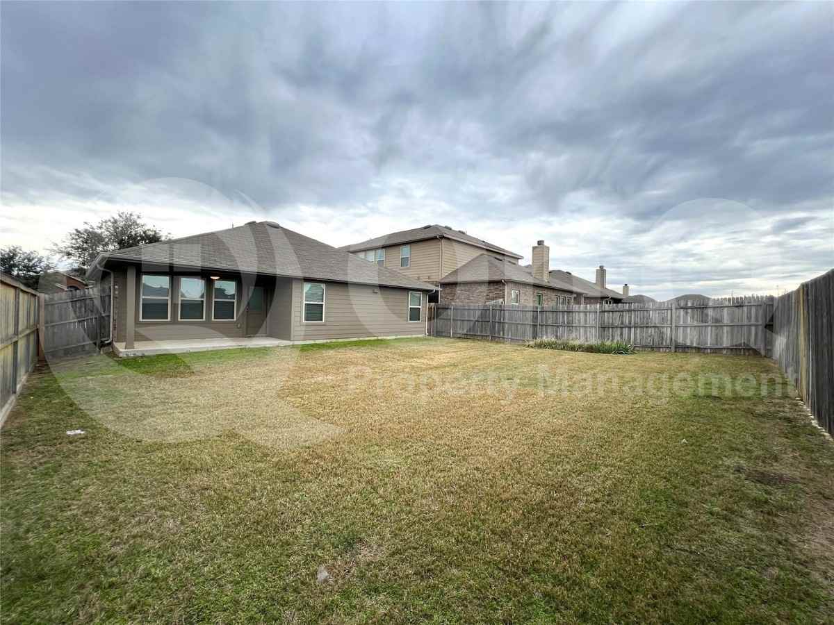 412 Copper Ridge Rd - Photo 7 of 11