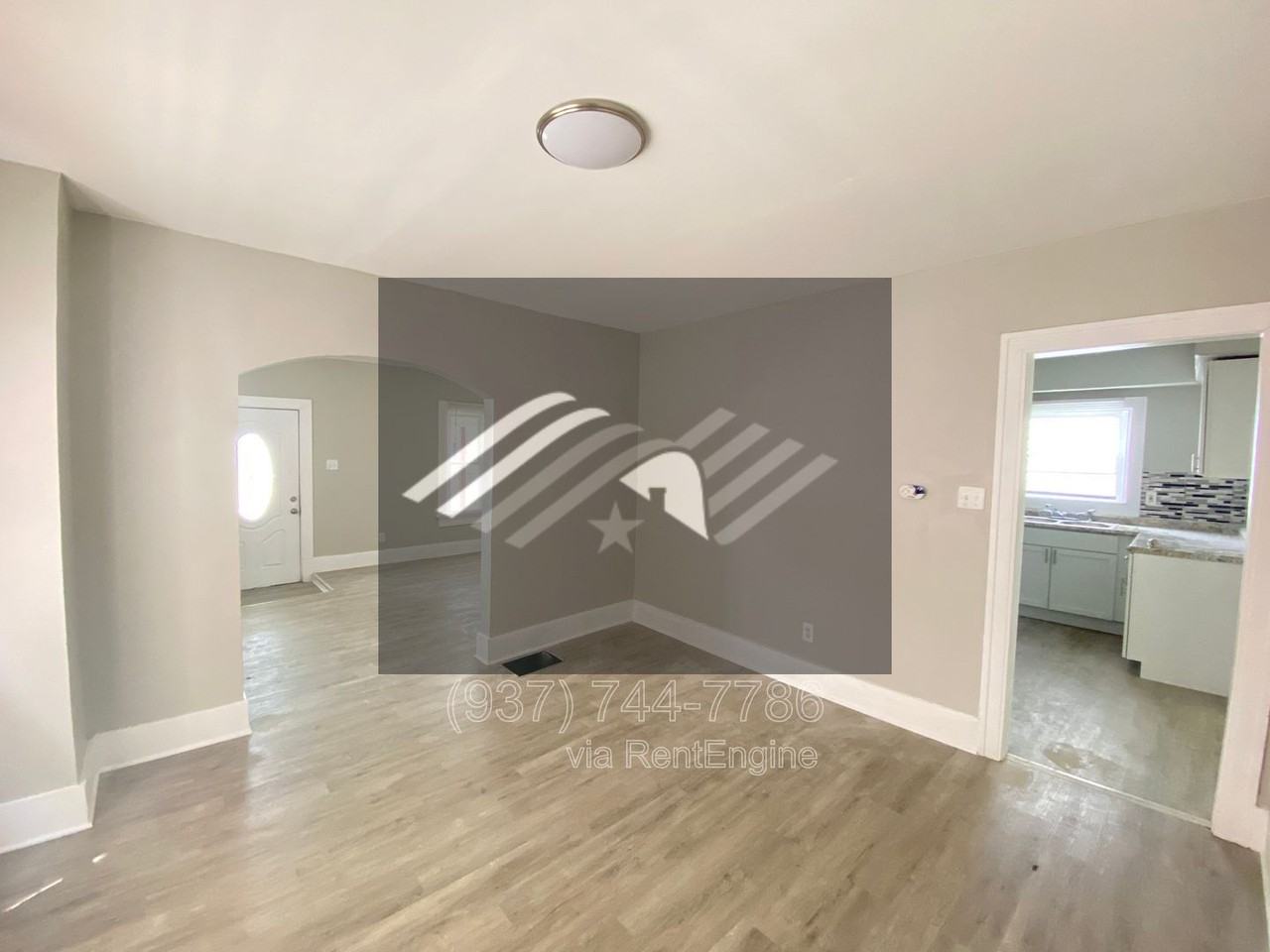 1004 W Fairview Ave - Photo 4 of 31