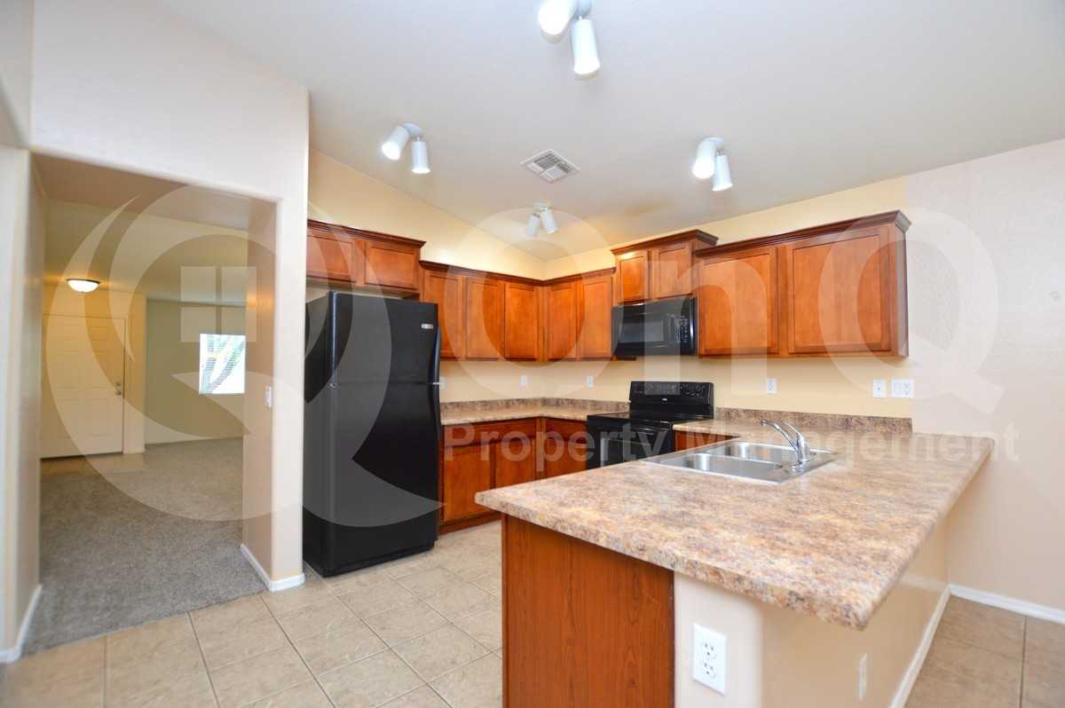 28173 N Superior Rd - Photo 4 of 21