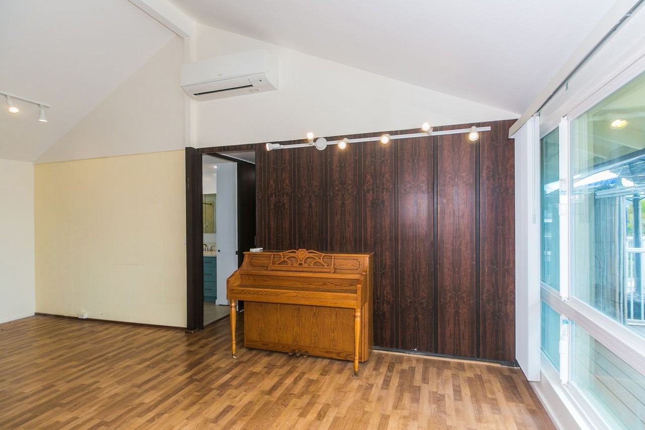 94-1086 Lumihoahu St. - Photo 2 of 50