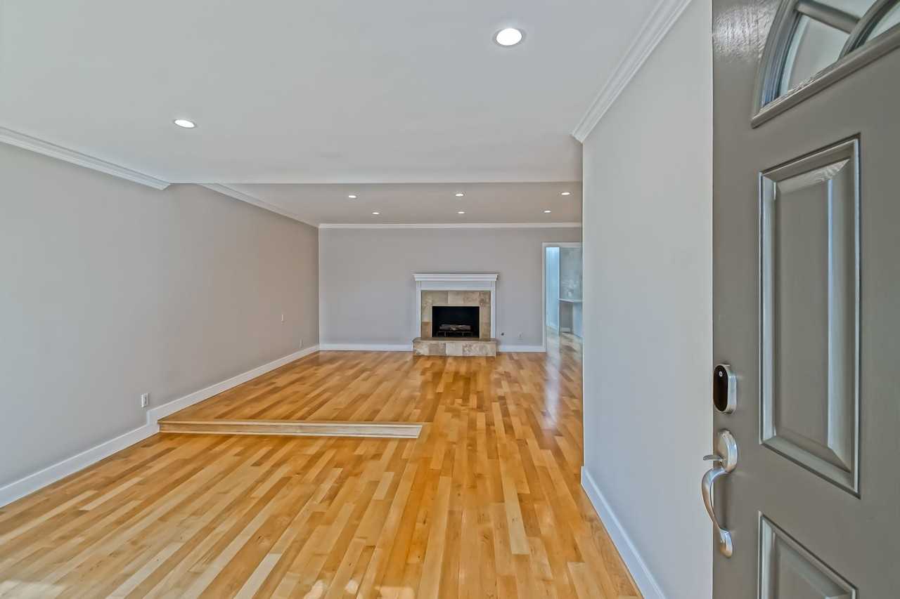 5409 W 134th Pl - Photo 6 of 39