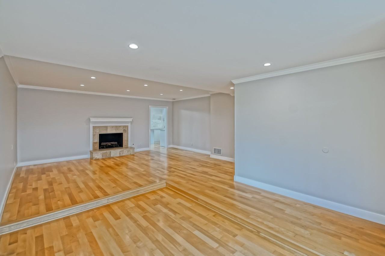 5409 W 134th Pl - Photo 7 of 39