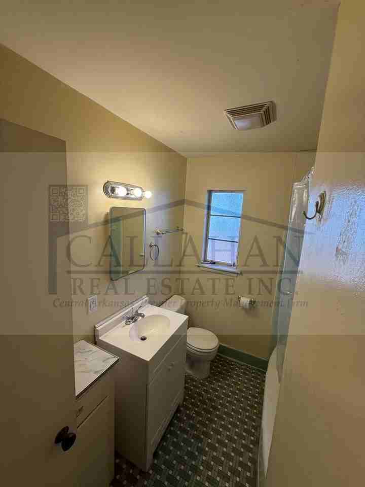 400 W K Ave - Photo 7 of 8