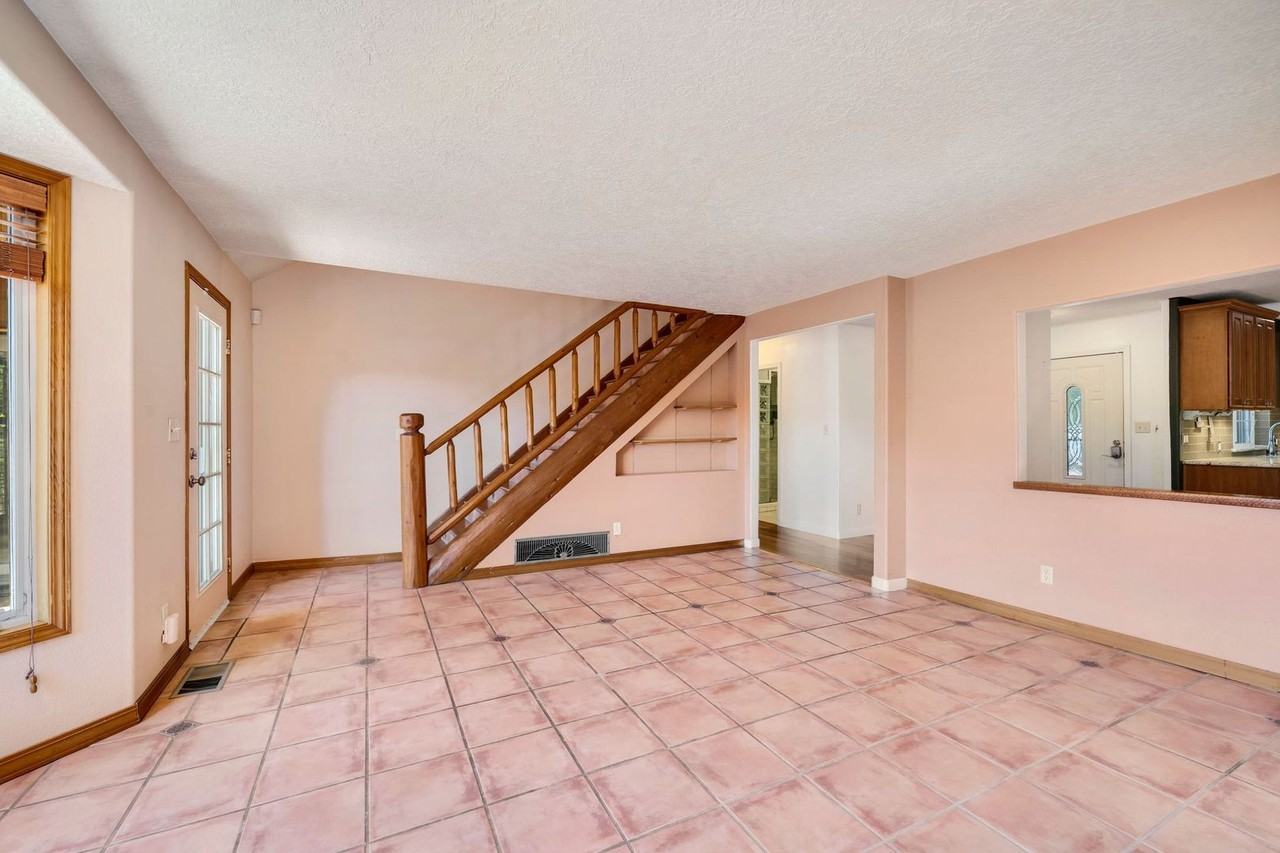 14239 Se Fairoaks Ln - Photo 6 of 45