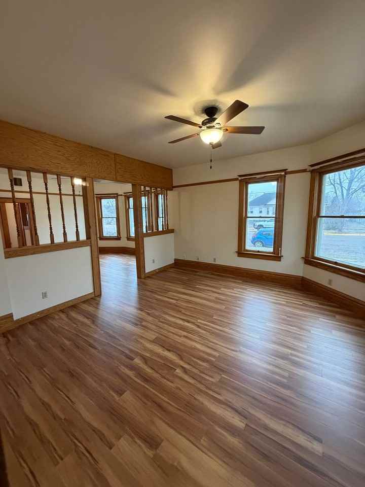 800 South 9th - Photo 4 of 31